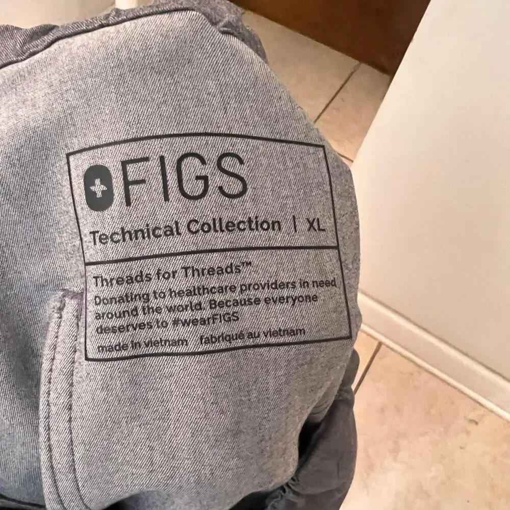 Figs men’s gray technical collection scrub pants size xl